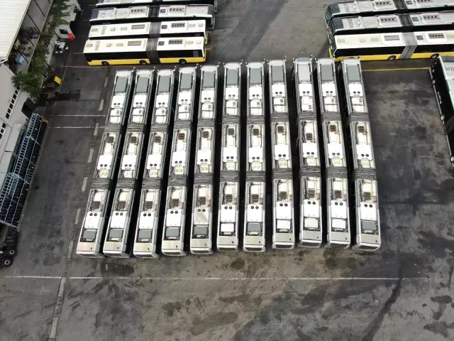İBB metrobüs filosu için 160 yeni otobüs alıyor