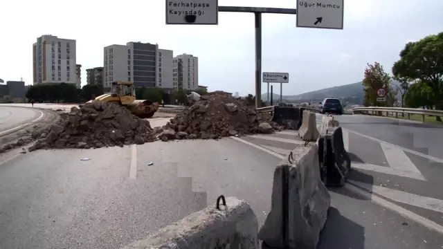 İBB, Sancaktepe'de okul yolunu hafriyat dökerek kapattı