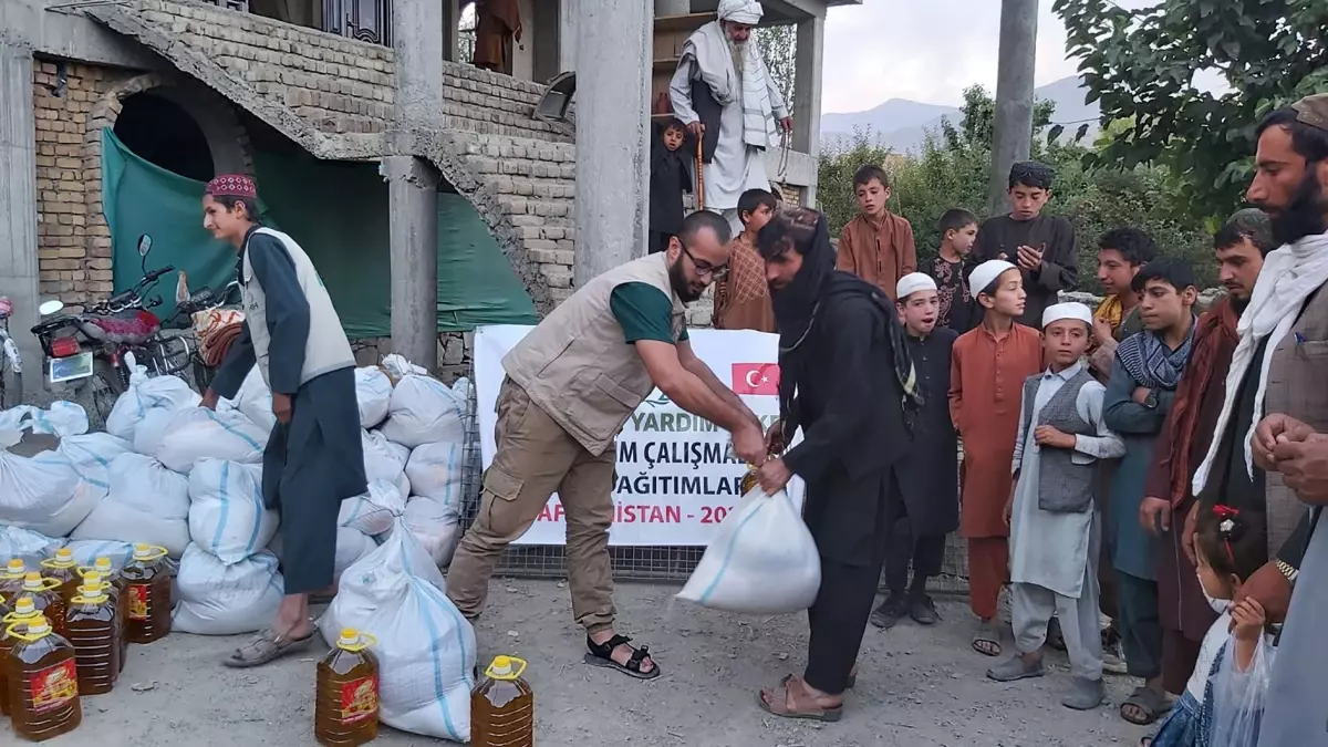 İHH, Afganistan'daki ihtiyaç sahibi 7 bin 600 kişiye yardımda bulundu