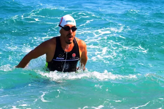 30 yıllık kuaför Triatlon tutkusuyla görenleri hayran bırakıyor