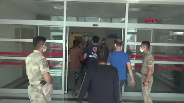 İŞÇİ, ÜZERİNE DÜŞEN MERMER PARÇASIYLA YARALANDI
