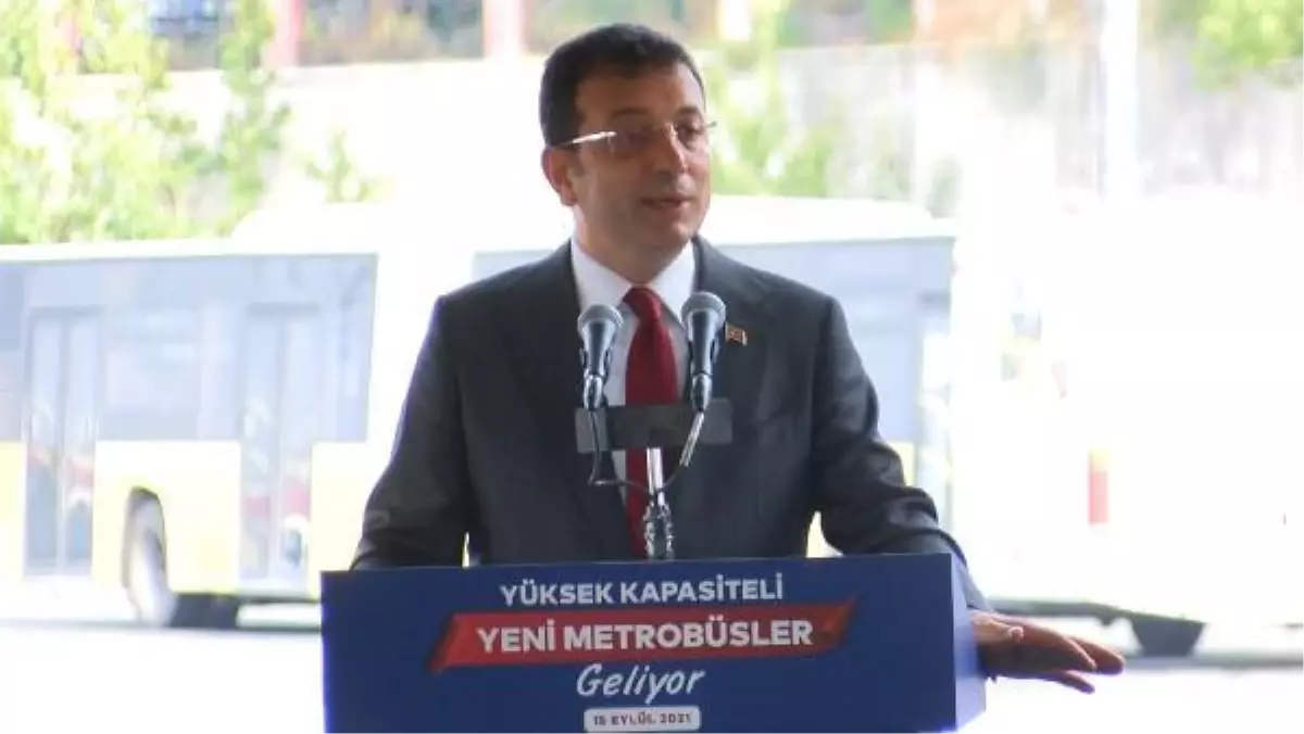 İSTANBUL'A 160 YENİ METROBÜS İÇİN İMZALAR ATILDI