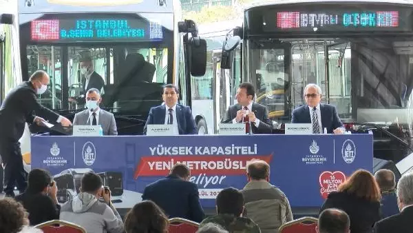 İSTANBUL'A 160 YENİ METROBÜS İÇİN İMZALAR ATILDI