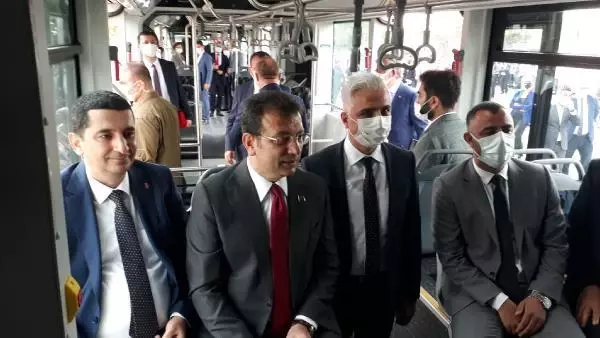 İSTANBUL'A 160 YENİ METROBÜS İÇİN İMZALAR ATILDI