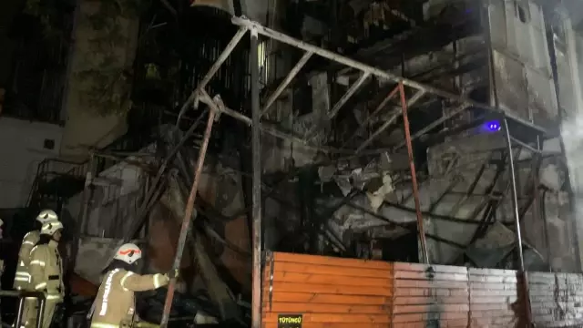 Son dakika: Bir iş yerinde çıkan yangın hasara neden oldu