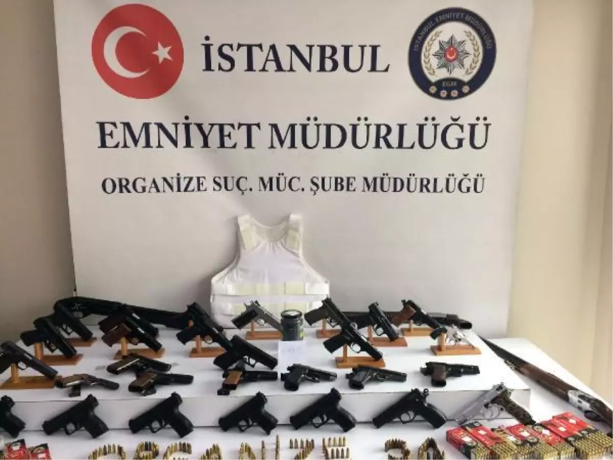 İSTANBUL MERKEZLİ 3 İLDE SİLAH KAÇAKÇILARINA OPERASYON: 23 GÖZALTI