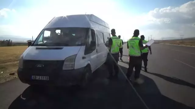 Jandarmadan okul servislerine drone destekli trafik denetimi