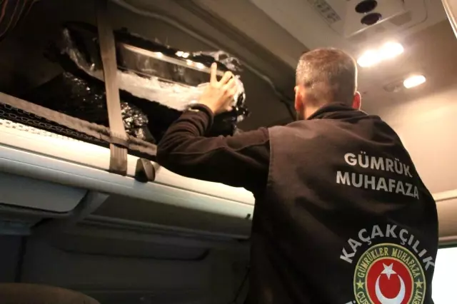 Kapıkule'de 8 ayrı operasyonda 2 milyon liralık kaçak malzeme ele geçirildi