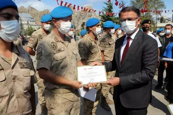 KASTAMONU'DAKİ SELDE GÖREV YAPAN BORALAR VE KURTLAR TABURLARINA TEŞEKKÜR BELGESİ