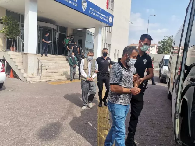 Son dakika haberleri... Kayseri'de 31 adrese yapılan eş zamanlı operasyonda aranan 18 şahıs yakalandı