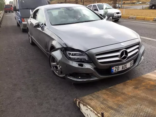Son dakika haber: Otomobille çarpışan motosikletin sürücüsü hayatını kaybetti