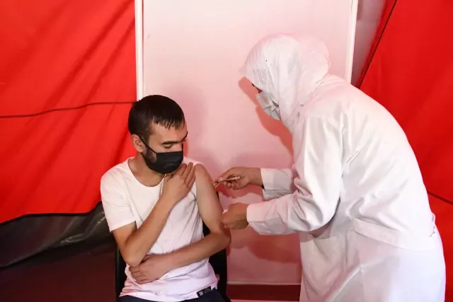 GÜMÜŞHANE - Kovid-19 risk haritasında turuncu kategorideki Gümüşhane'de aşı çağrısı