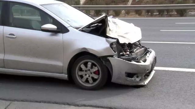 Kuzey Marmara Otoyolu'nda işçi servisi yan yattı, 6 işçi yaralandı