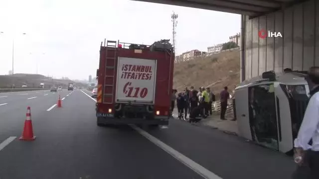 Kuzey Marmara Otoyolu'nda işçi servisi yan yattı, 6 işçi yaralandı