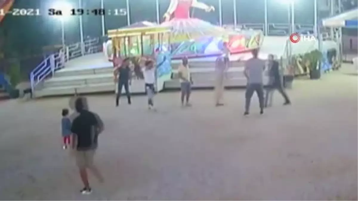 Lunaparkta balerine binme kavgası kamerada