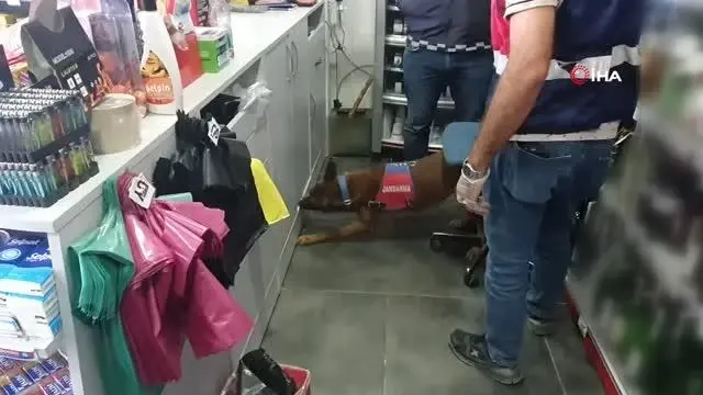 Markette uyuşturucu ve sahte alkol satan kardeşlere suçüstü
