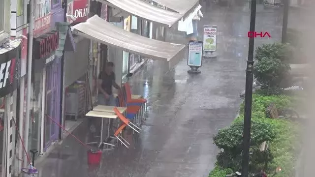 MARMARİS'TE DÜŞEN YILDIRIM YANGINA NEDEN OLDU