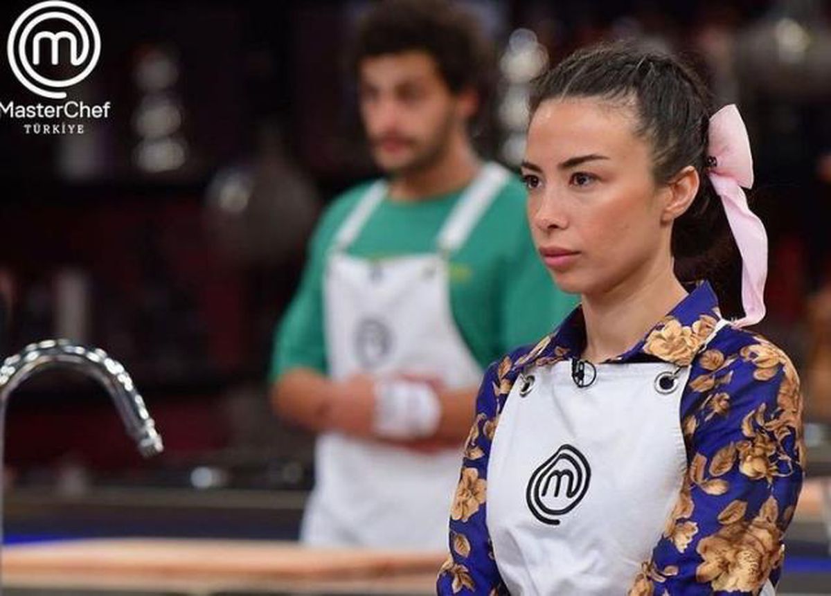 Masterchef Burcu kimdir? Masterchef Burcu Önal kaç yaşında, nereli, mesleği ne? Masterchef 2021 Burcu eleme adayı mı oldu?