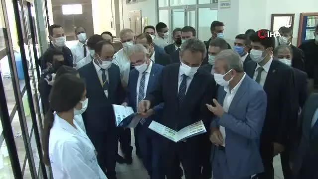 Son dakika haber... Milli Eğitim Bakanı Özer Diyarbakır'a ilkokul açılışına katıldı