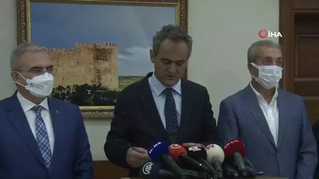 Milli Eğitim Bakanı Özer: ? Diyarbakır'da 20 tane yeni ilkokul yapacağız