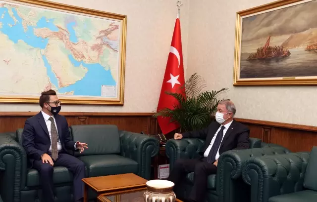 Milli Savunma Bakanı Akar, AA Genel Müdürü Karagöz'ü kabul etti