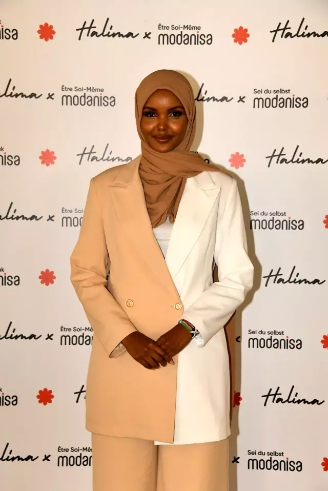 Modanisa global mottosunu Halima Aden ile duyurdu