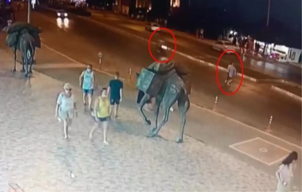 Son dakika haberi: Motosikletin çarptığı Alman turist öldü; kaza anı kamerada