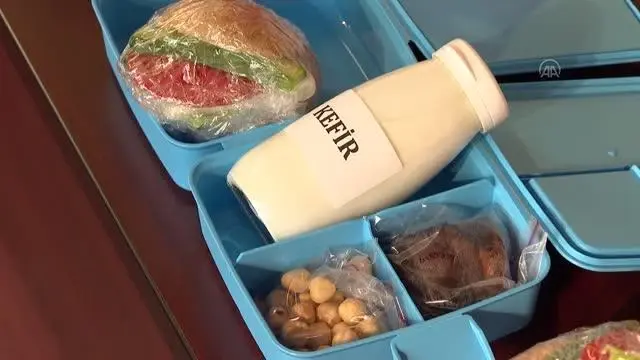 Okul kantinlerinde okul gıdası logolu ürünlerin satılması istendi