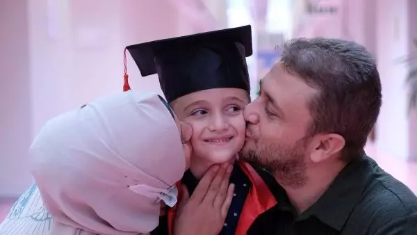 OTİZMLİ OLDUĞU İÇİN ANAOKULLARINDA KABULLENİLMEMİŞTİ