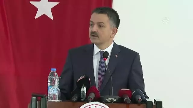 Pakdemirli: Tüm üreticileri Tarsim'e kayıt yaptırmaya davet ediyorum