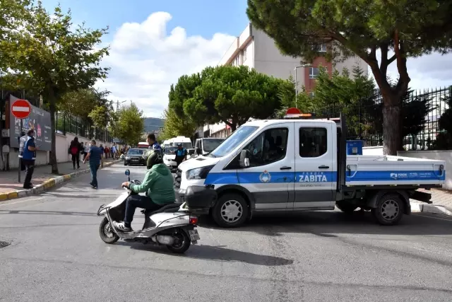 Pendik'te Okul Zabıta Ekipleri görevde