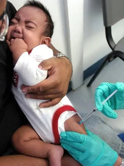 RSV virüsü: Solunum yolu hastalıklarına yol açan virüs son dönemde çocuklarda neden daha fazla görülüyor?