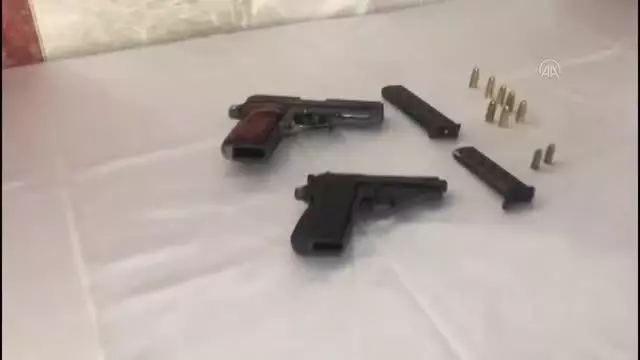 Ruhsatsız tabanca ele geçirildi