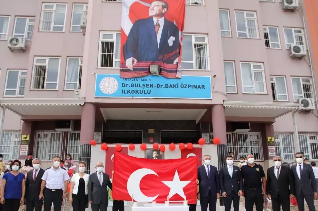 Serik'te İlköğretim Haftası kutlandı