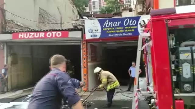 Şişli'de oto tamirhanesinde çıkan yangın söndürüldü