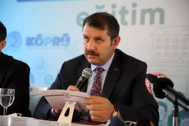 VALİ AYHAN: SİVAS'TA 4 SINIF KORONAVİRÜS KARANTİNASINDA