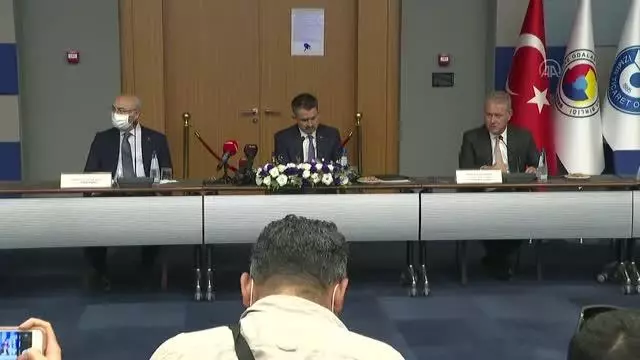 Tarım ve Orman Bakanı Pakdemirli İZTO üyeleriyle bir araya geldi