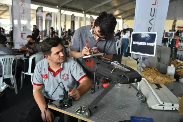 TEKNOFEST'te İHA Yarışmaları heyecanı Bursa'da devam ediyor