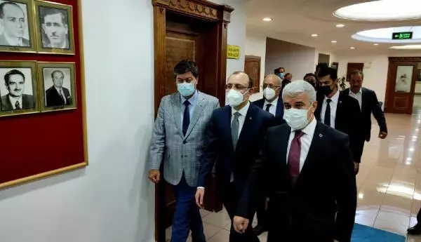 Ticaret Bakanı Muş, Kırşehir'de