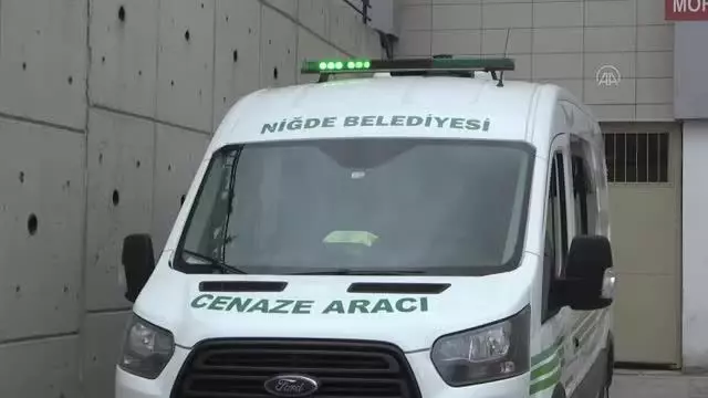 Son dakika: Trafik kazasında hayatını kaybeden Tostçu Mahmut'un cenazesi Adana'ya gönderildi