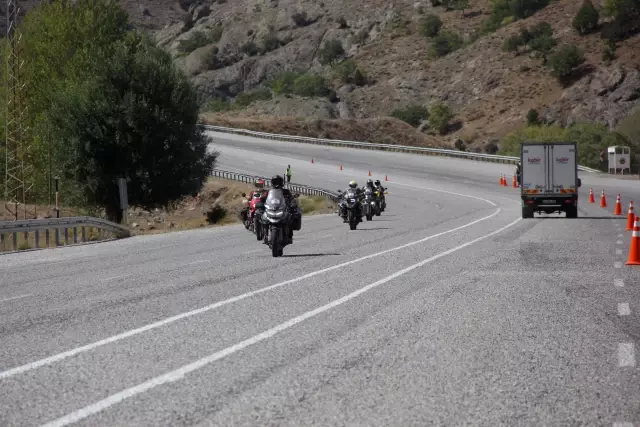 TransAnatolia Rally Raid'de sürücüler Sivas'a ulaştı (1)