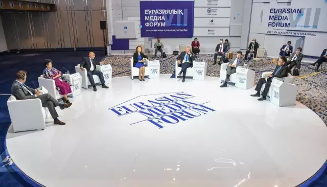 Türk dünyasının medya temsilcileri Kazakistan'da buluştu