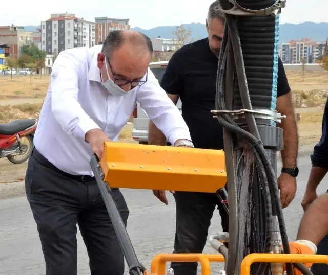 Türkiye'de bir ilk, Turgutlu yama makinesine kavuştu
