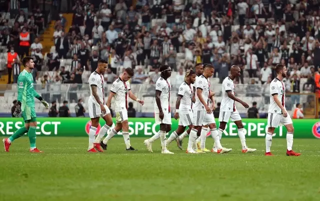 UEFA Şampiyonlar Ligi: Beşiktaş: 1 - Borussia Dortmund: 2 (Maç sonucu)