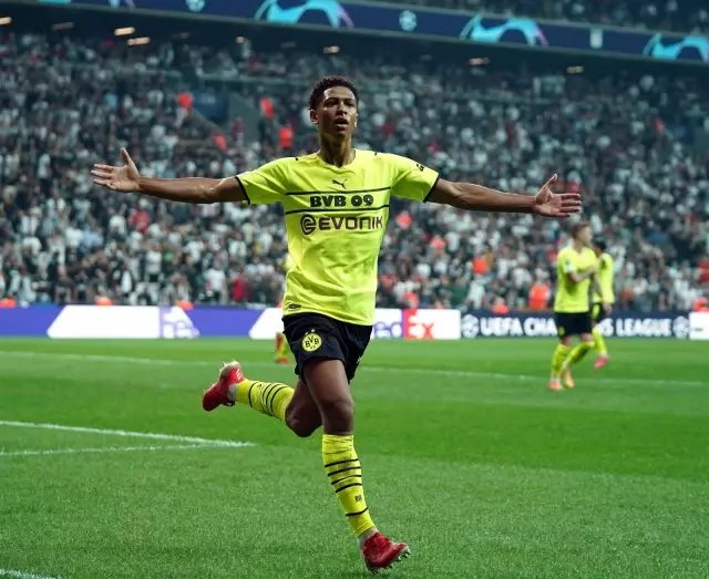 UEFA Şampiyonlar Ligi: Beşiktaş: 1 - Borussia Dortmund: 2 (Maç sonucu)