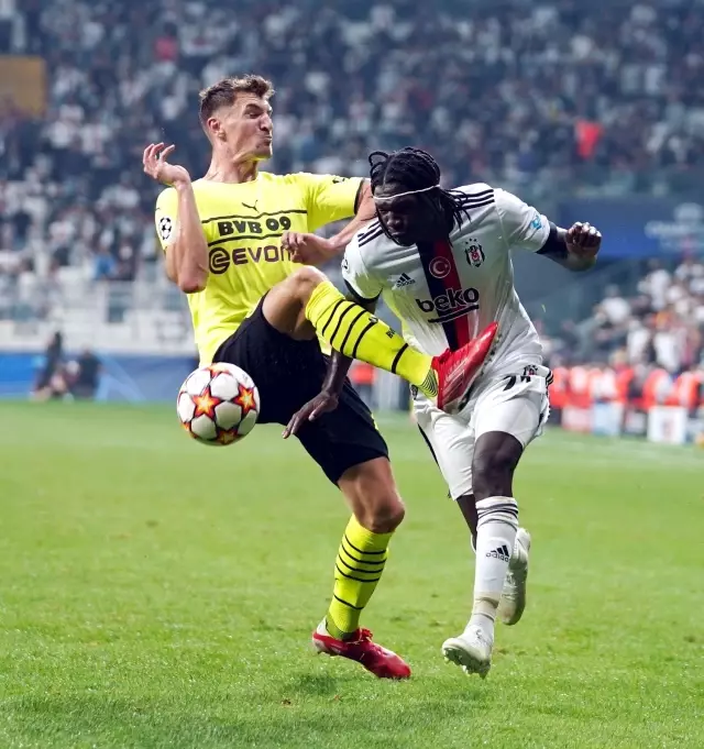 UEFA Şampiyonlar Ligi: Beşiktaş: 1 - Borussia Dortmund: 2 (Maç sonucu)