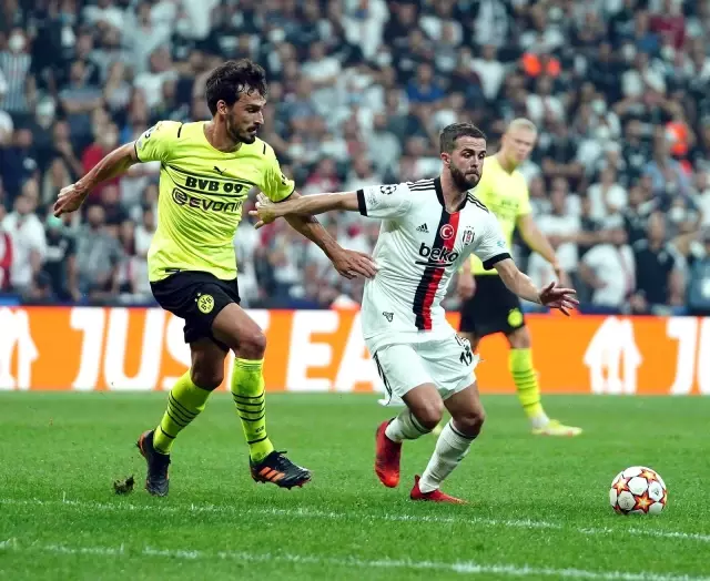 UEFA Şampiyonlar Ligi: Beşiktaş: 1 - Borussia Dortmund: 2 (Maç sonucu)