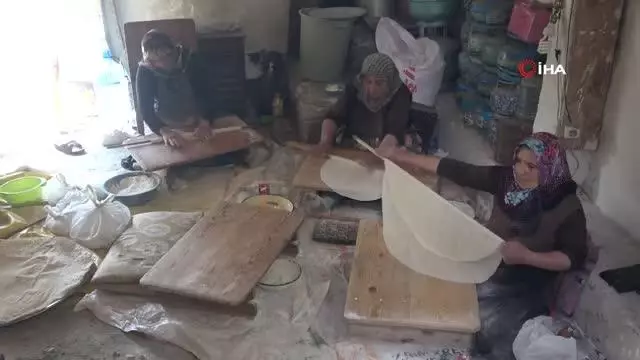 Yaptıkları bu ekmeği 1 yıl boyunca bayatlamadan tüketilebiliyorlar