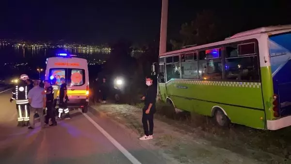 YARALI SÜRÜCÜ, 'BENİM ÇALIŞMAM LAZIM' DİYEREK AMBULANSTAN İNMEK İSTEDİ