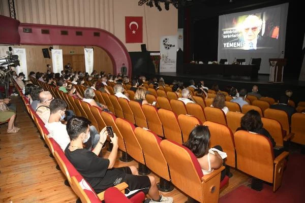 Yaşar Kemal, Altın Koza'da anılıyor